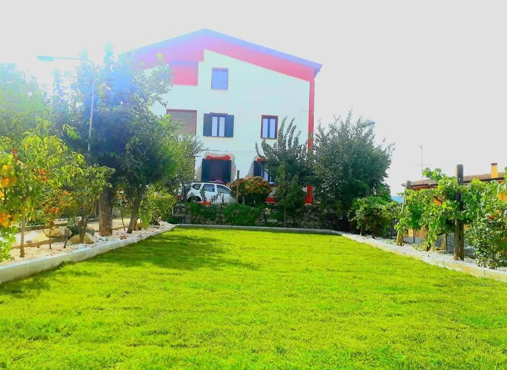 Affittacamere Hotel le Rose di santina Mamoiada