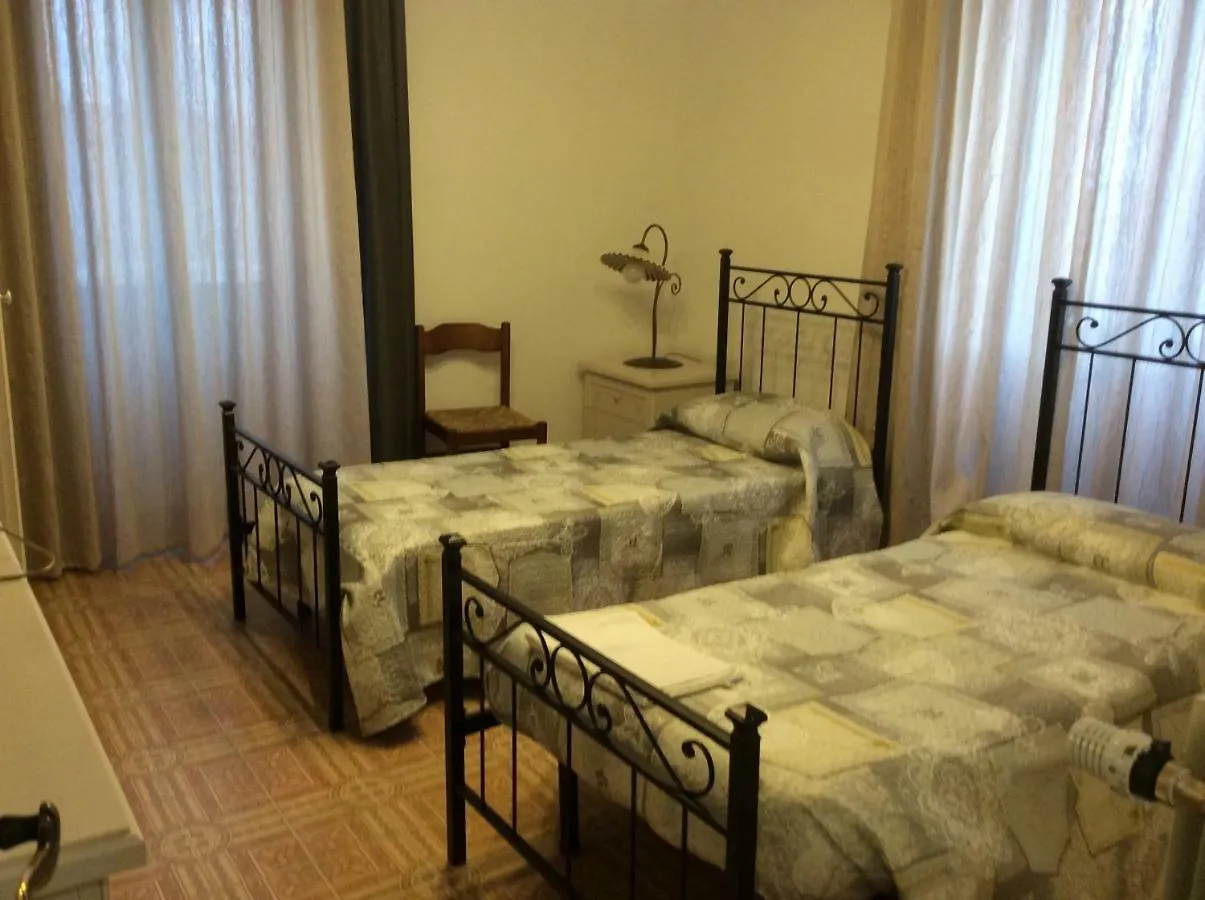 Affittacamere Hotel le Rose di santina Mamoiada Italia